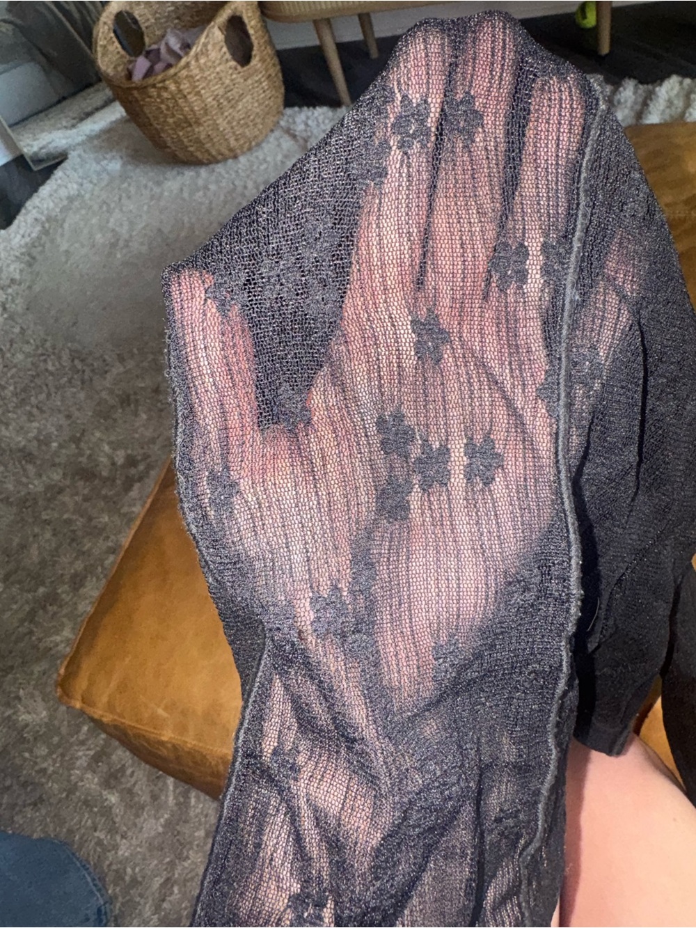 ASTR The Label Black Sheer Lace Mock Neck Bodysuit XS Worn Once Sexy Chic Top - Picture 4 of 7